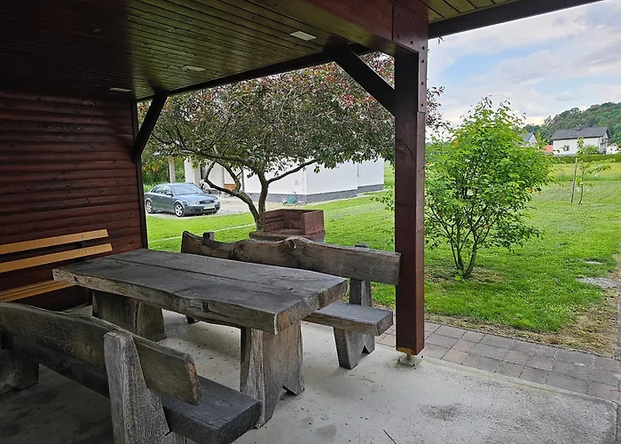 Hisica Ob Potoku Holiday home *